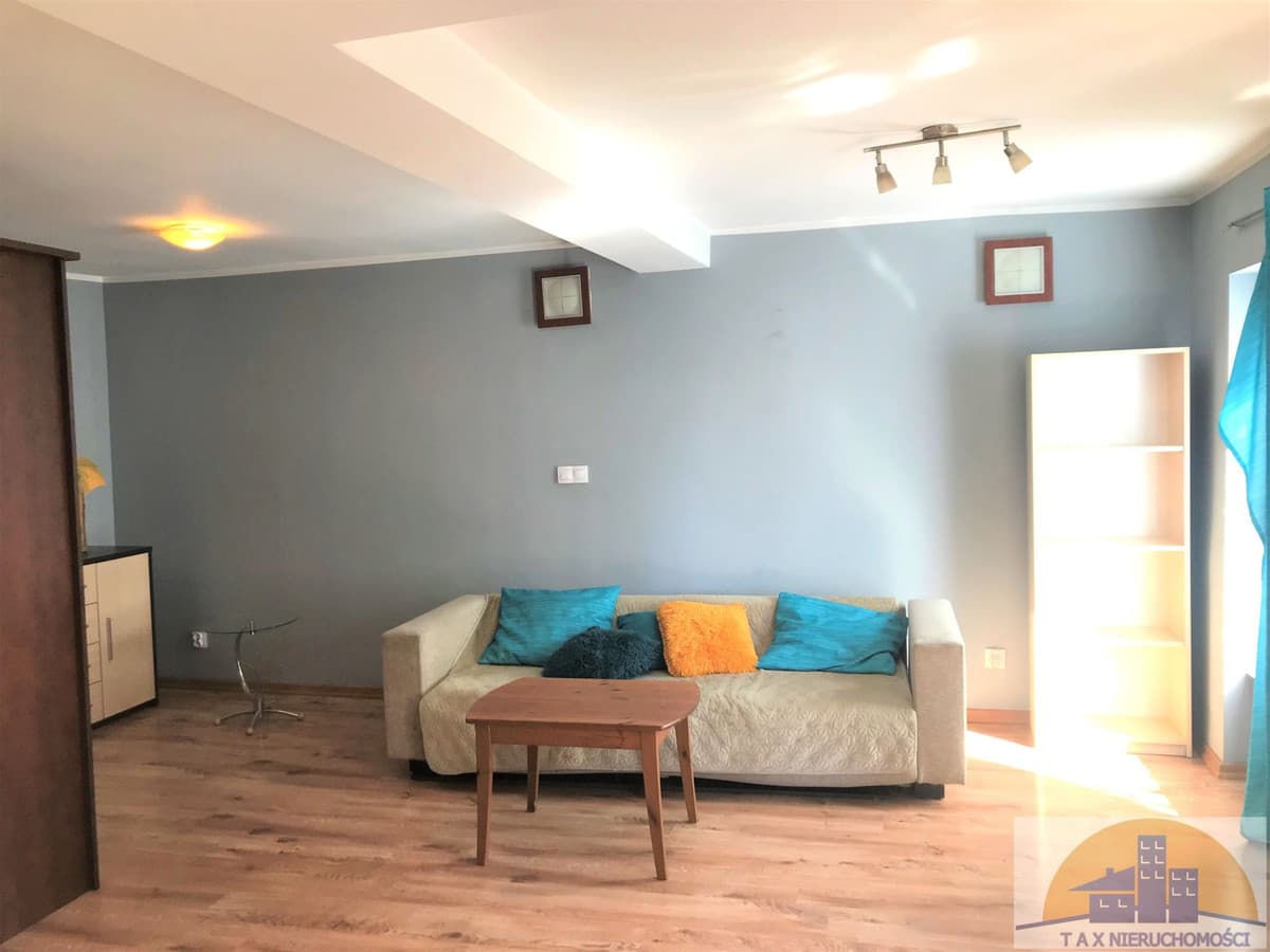 Mieszkanie na wynajem - 26 m² - 1 pokój Sielec Sosnowiec - zdjęcie 1